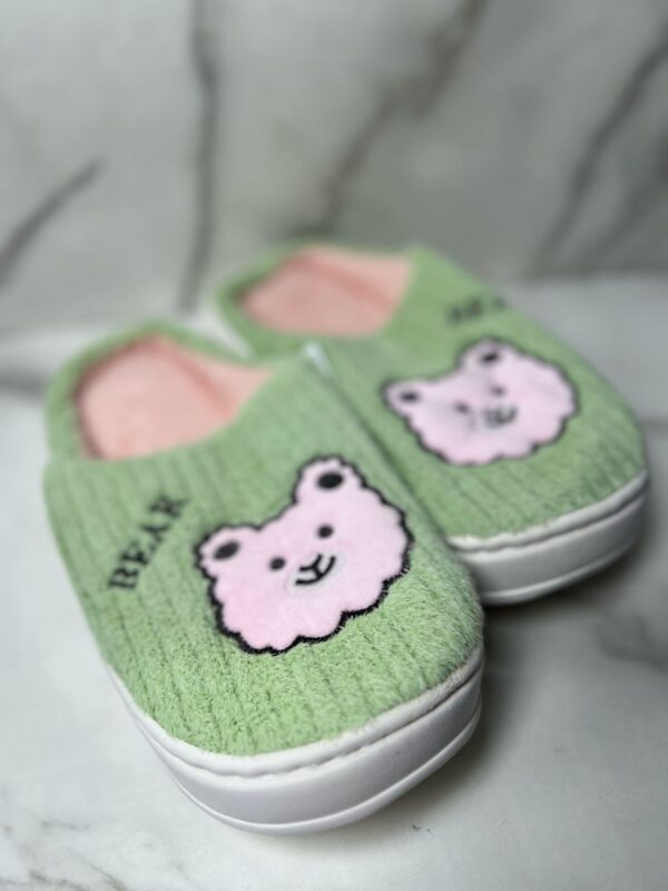 PANTUFLA KAWAI (TALLA Y COLOR SE ELIGE EN LLAMADA ) - Imagen 2