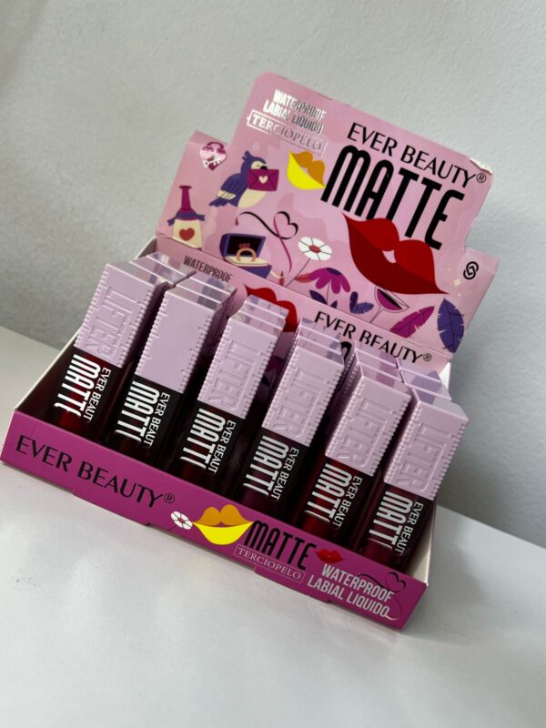 LABIAL LIQUIDO SURTIDO(labial y color se eligen en llamada) - Imagen 6