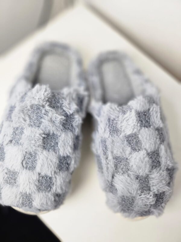 PANTUFLAS COLOR ENTERO - Imagen 2