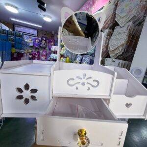 ORGANIZADOR ARMABLE PARA MAQUILLAJE