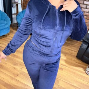 CONJUNTO DE BUZO QUEENS (COLORES SE ELIGEN EN LLAMADA )