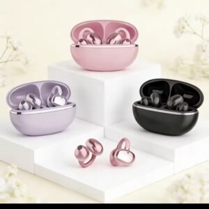 AURICULAR Q83